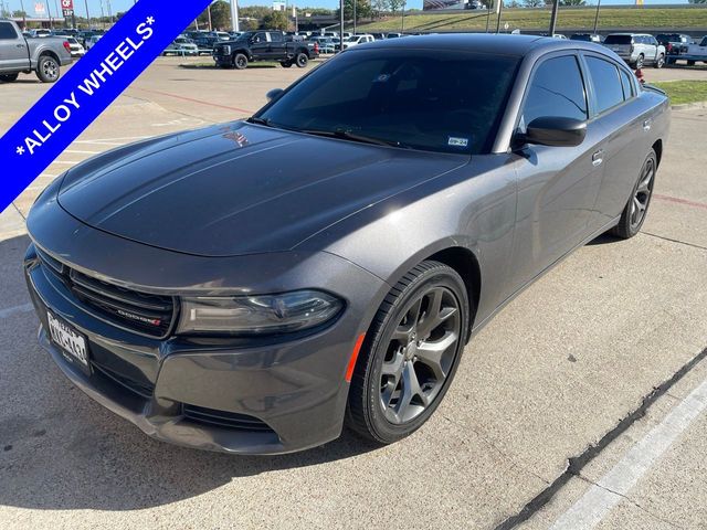 2016 Dodge Charger SXT