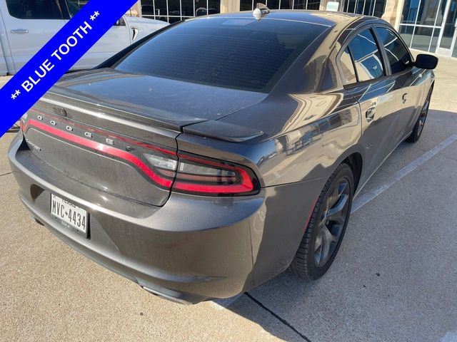 2016 Dodge Charger SXT