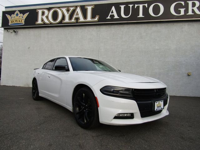 2016 Dodge Charger SXT