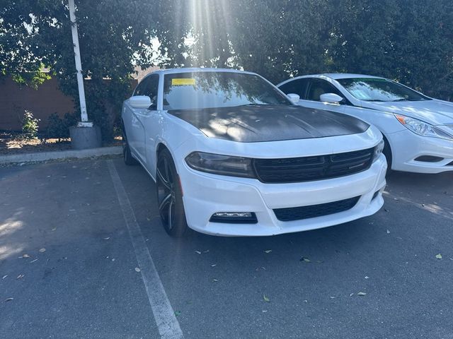 2016 Dodge Charger SXT