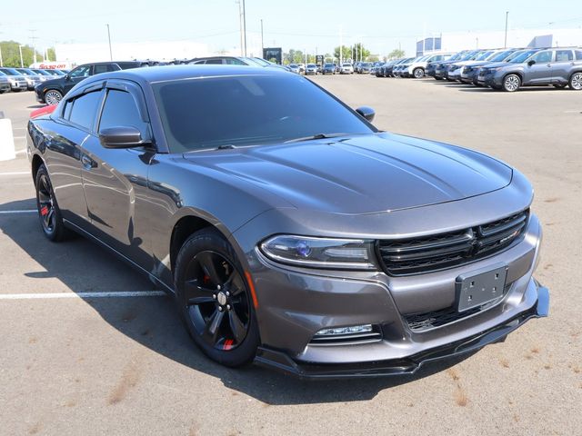 2016 Dodge Charger SXT