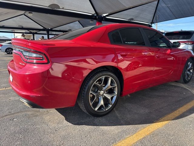 2016 Dodge Charger SXT