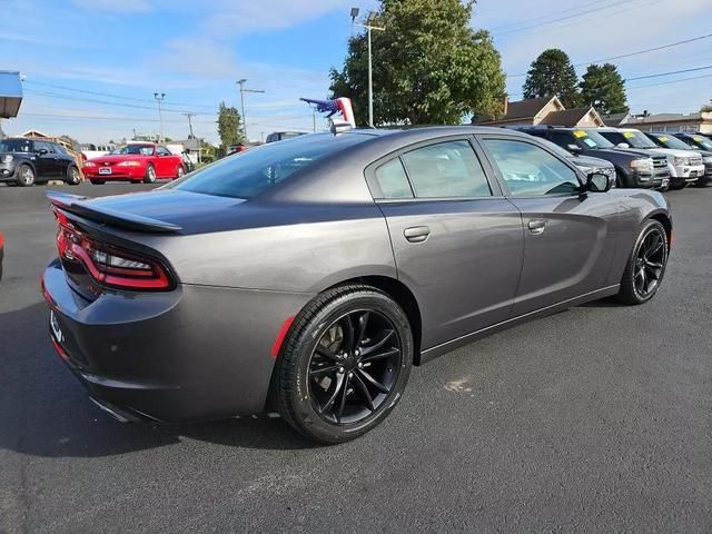 2016 Dodge Charger SXT