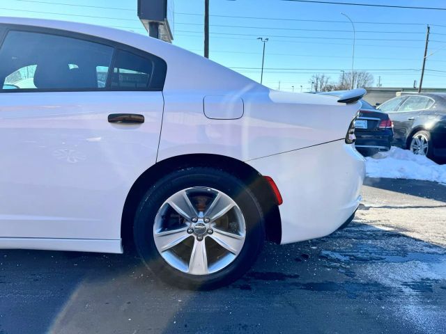 2016 Dodge Charger SXT