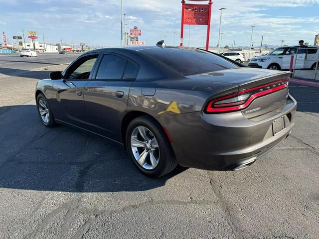 2016 Dodge Charger SXT