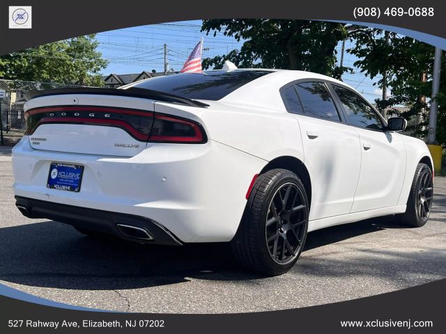 2016 Dodge Charger SXT