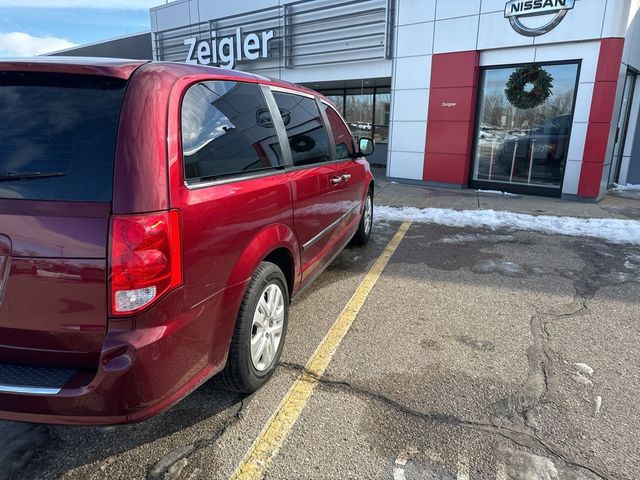 2016 Dodge Grand Caravan American Value