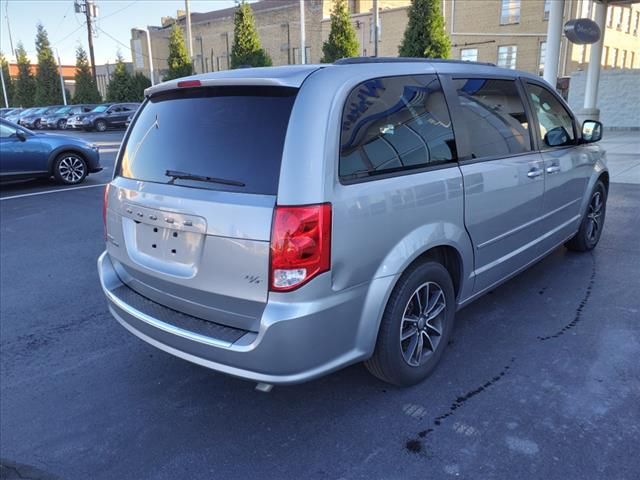 2016 Dodge Grand Caravan R/T