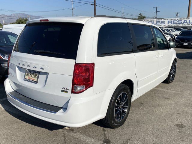 2016 Dodge Grand Caravan R/T