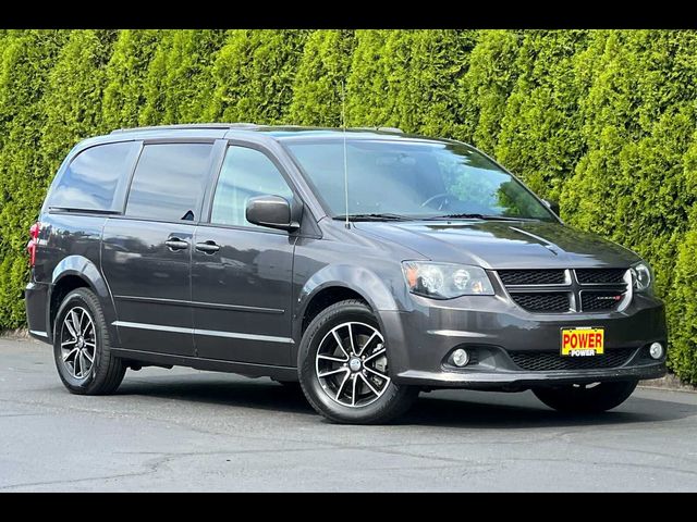 2016 Dodge Grand Caravan R/T