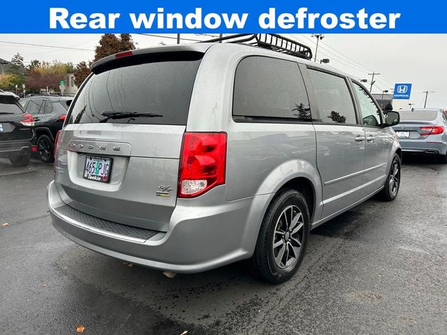 2016 Dodge Grand Caravan R/T