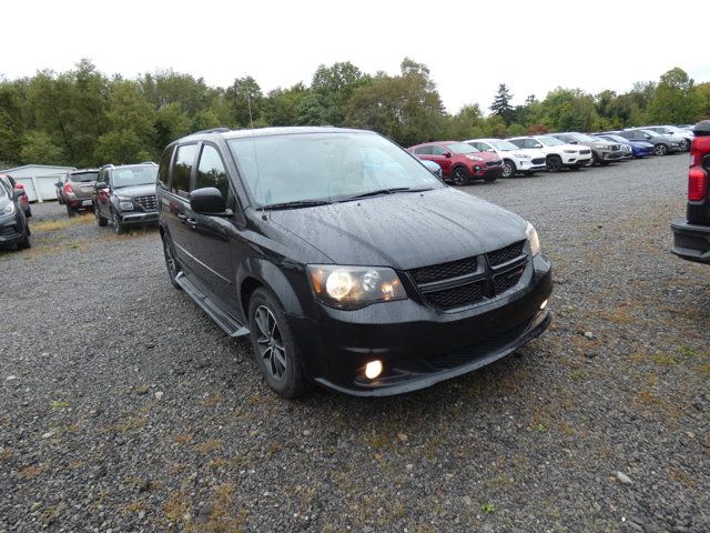 2016 Dodge Grand Caravan R/T