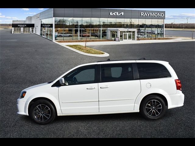 2016 Dodge Grand Caravan R/T