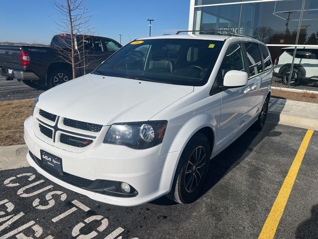 2016 Dodge Grand Caravan R/T