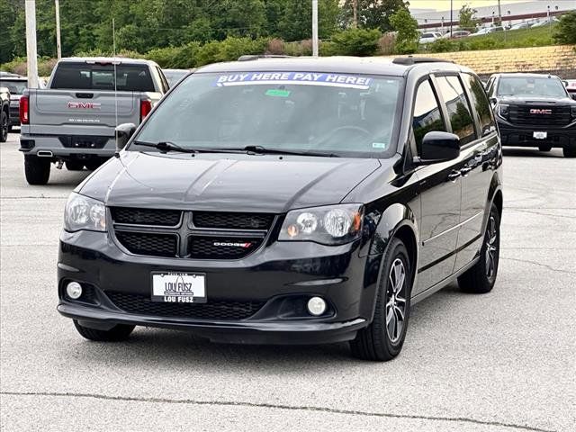 2016 Dodge Grand Caravan R/T