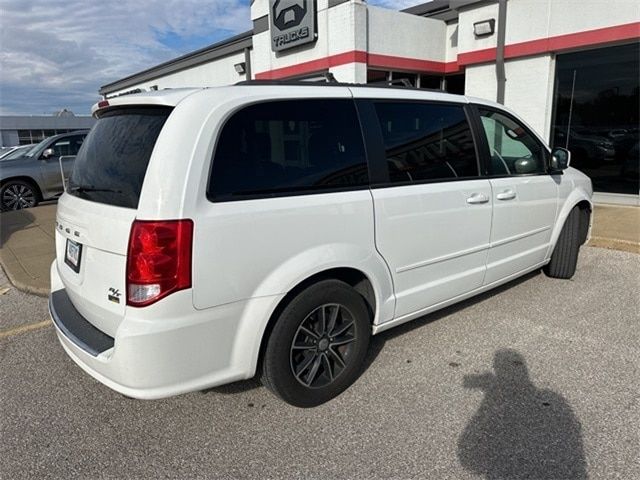 2016 Dodge Grand Caravan R/T