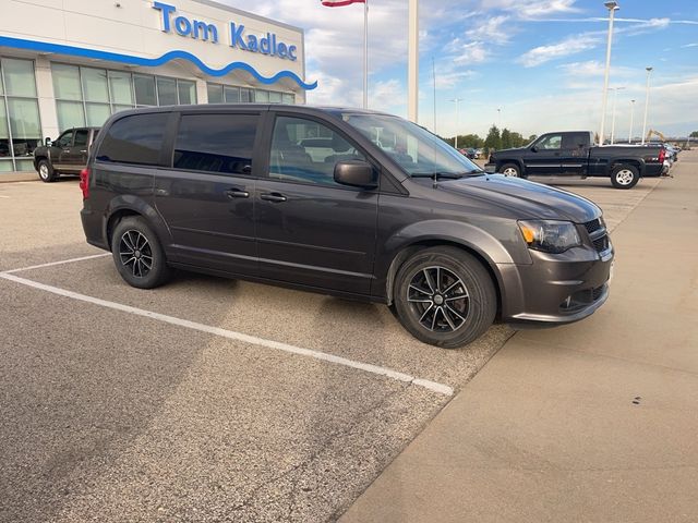 2016 Dodge Grand Caravan R/T