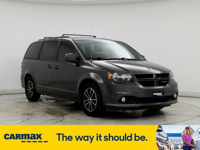 2016 Dodge Grand Caravan R/T