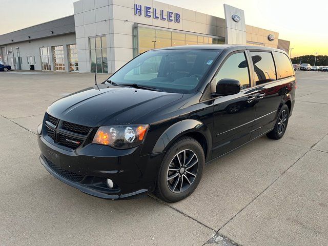 2016 Dodge Grand Caravan R/T