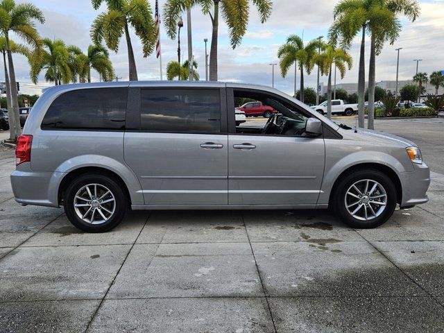 2016 Dodge Grand Caravan SE Plus