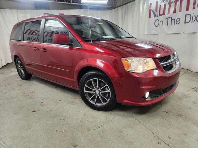 2016 Dodge Grand Caravan SXT Plus