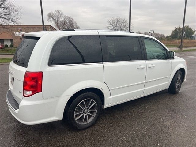 2016 Dodge Grand Caravan SXT Plus