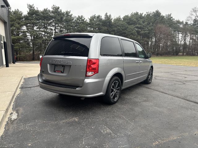 2016 Dodge Grand Caravan SXT Plus