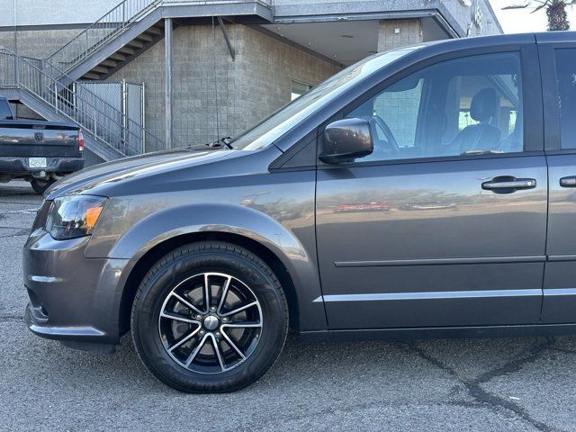 2016 Dodge Grand Caravan SXT Plus