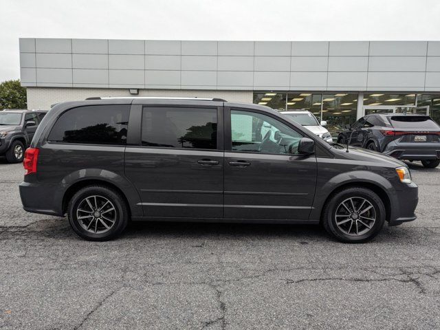 2016 Dodge Grand Caravan SXT Plus