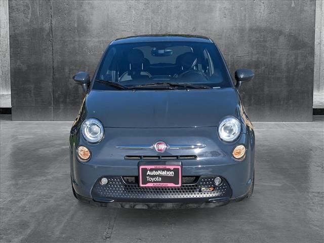 2016 FIAT 500e Base