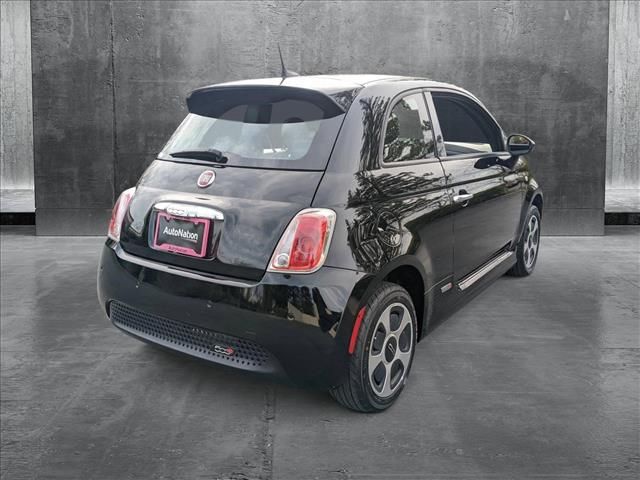 2016 FIAT 500e Base