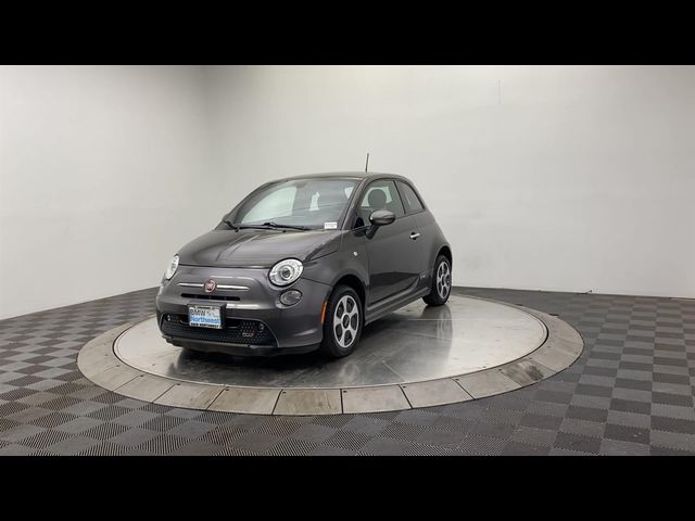 2016 FIAT 500e Base