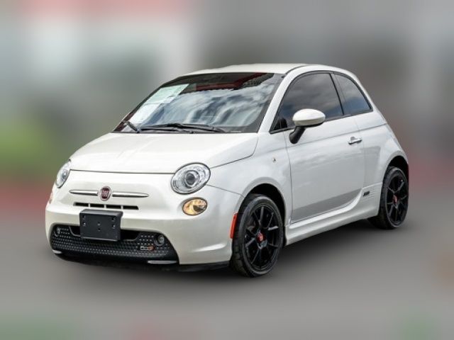 2016 FIAT 500e Base