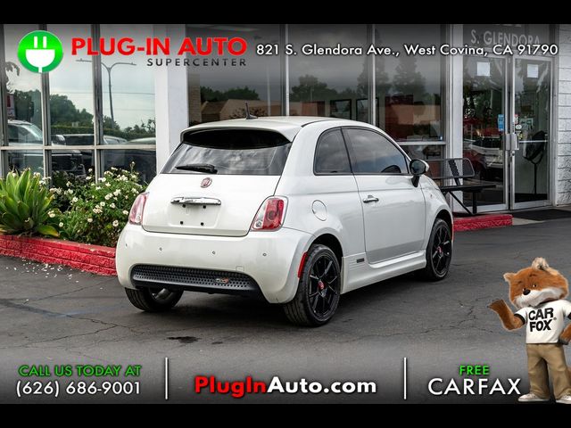 2016 FIAT 500e Base