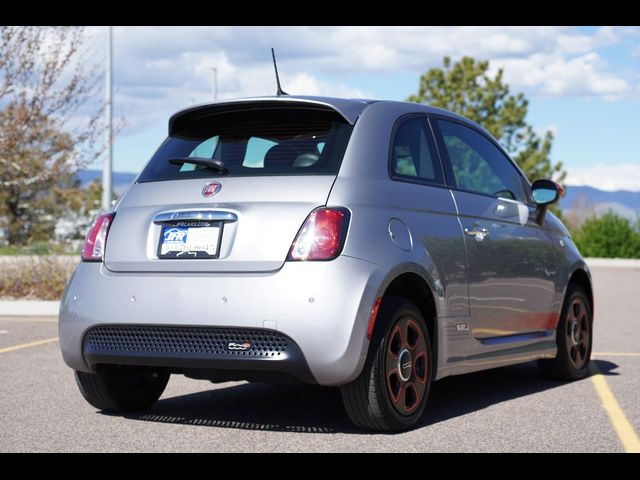 2016 FIAT 500e Base