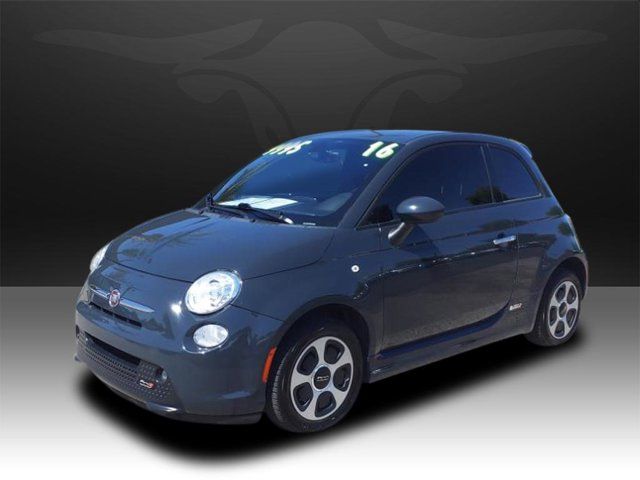 2016 FIAT 500e Base