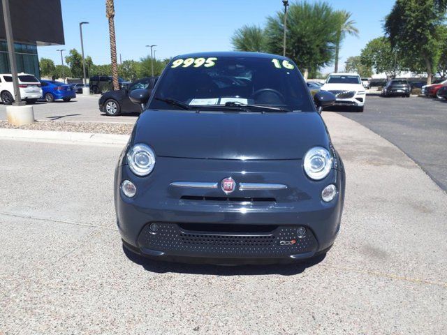 2016 FIAT 500e Base