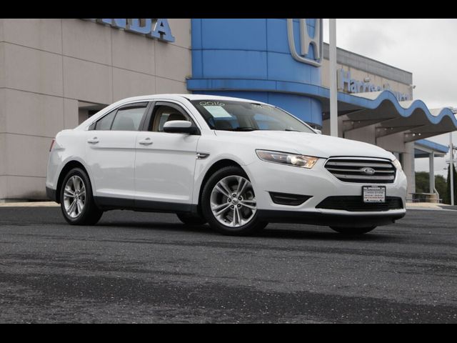 2016 Ford Taurus SEL