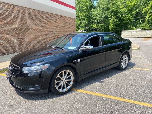 2016 Ford Taurus Limited