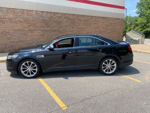 2016 Ford Taurus Limited