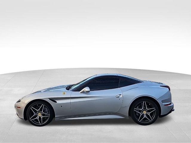 2016 Ferrari California T