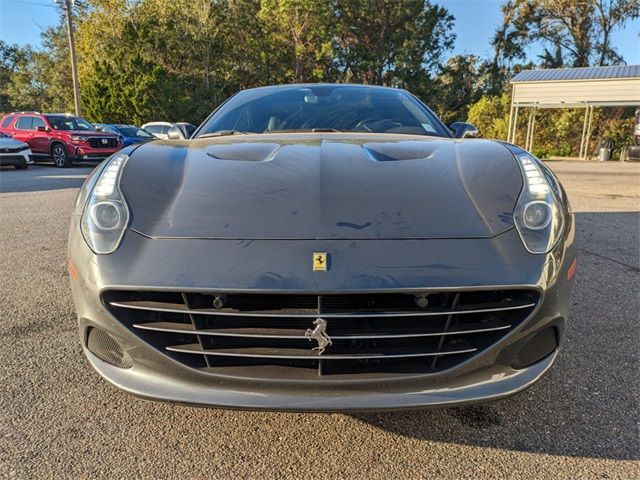 2016 Ferrari California T