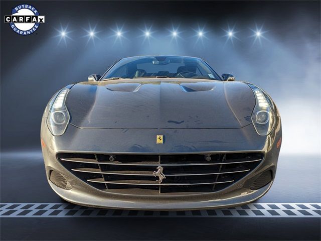 2016 Ferrari California T