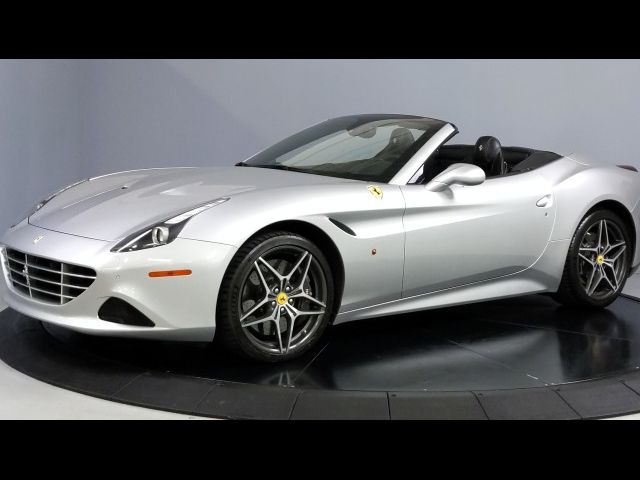 2016 Ferrari California T