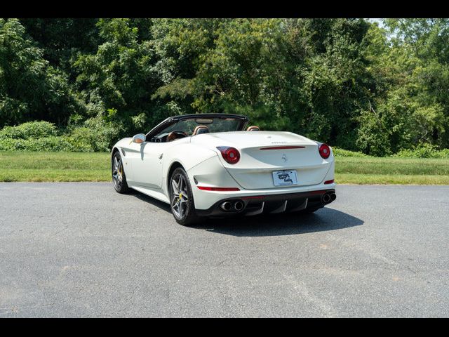 2016 Ferrari California T