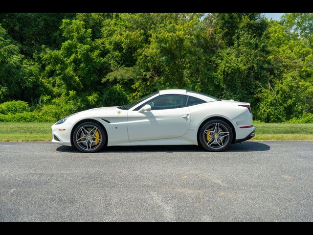 2016 Ferrari California T