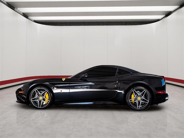 2016 Ferrari California T