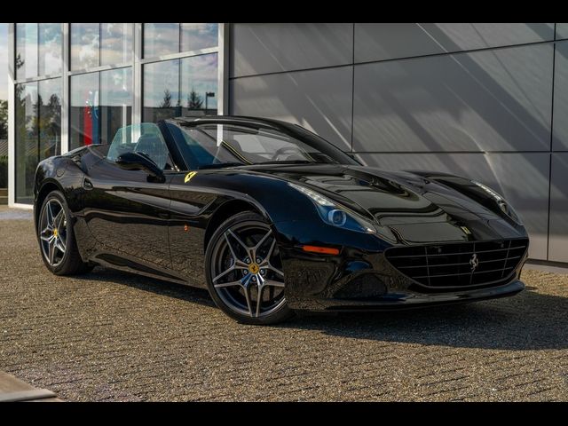 2016 Ferrari California T