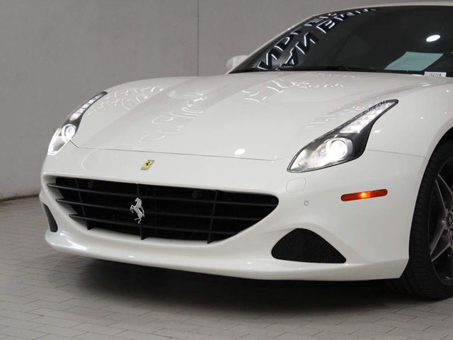 2016 Ferrari California T