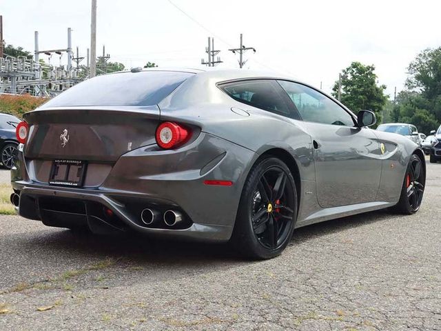 2016 Ferrari FF Base